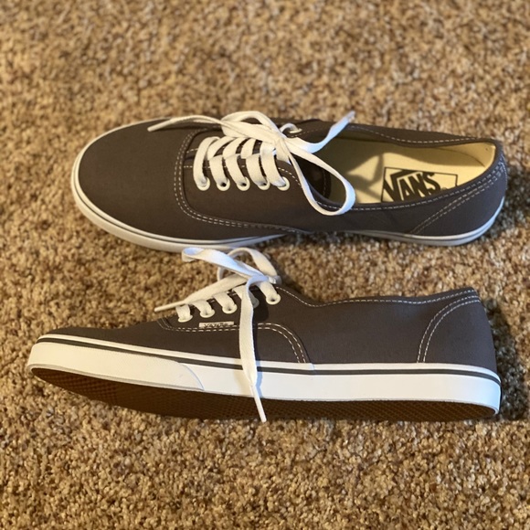 gray era vans